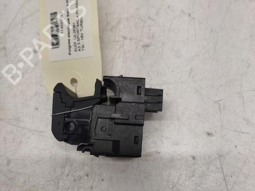 Used Switch Switch AUDI A3 Sportback (8VA, 8VF) 1.4 TSI (150 hp) 29898962 29898962