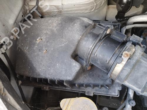Used Air filter box Air filter box RENAULT MASTER III Van (FV) 2.3 dCi 100 FWD (FV0A, FV0B, FV0G, FV0K, FV0H) (101 hp) 33651024 33651024
