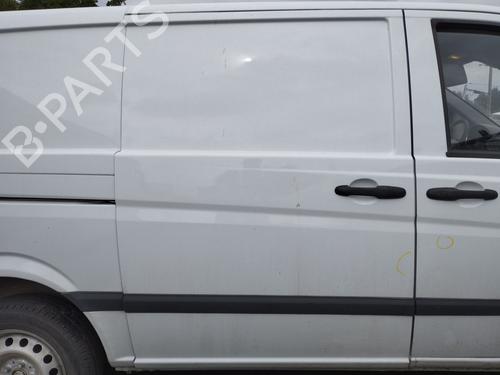 Høyre side skyvedør MERCEDES-BENZ VITO / MIXTO Van (W639) 109 CDI (639.601, 639.603, 639.605) (88 hp) 28128379