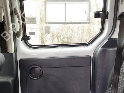 Dørrute Høyre bak Dørrute Høyre bak RENAULT KANGOO / GRAND KANGOO II (KW0/1_) 1.5 dCi 75 (KW07, KW10, KW04) (75 hp) 39891647 39891647