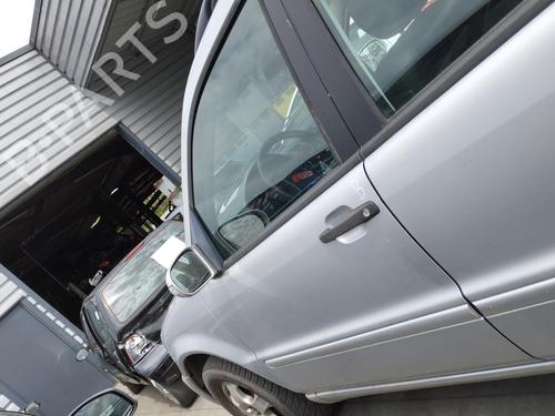 Used Left front door MERCEDES-BENZ M-CLASS (W163) ML 270 CDI (163.113) (163 hp) 27055071