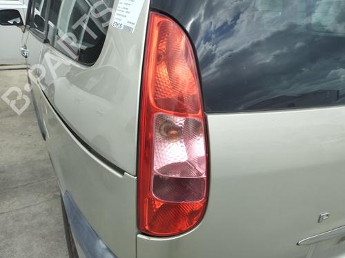 Fuse box PEUGEOT 807 (EB_) 2.0 HDi | BP27053976E1  - Image 11