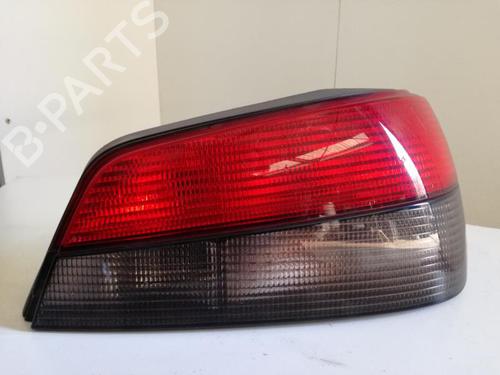 Højre baglygte PEUGEOT 306 Hatchback (7A, 7C, N3, N5) 1.8 16V (110 hp) 27080868