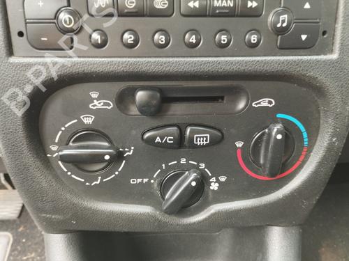AC Styreenhet / Manøvreringsenhet PEUGEOT 206+ (2L_, 2M_) 1.4 HDi eco 70 (68 hp) 28109061