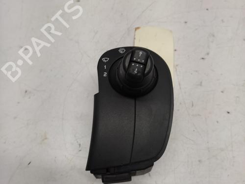 Used Steering column stalk RENAULT CLIO III (BR0/1, CR0/1) 1.2 16V Hi-Flex (BR1U, CR1U) (75 hp) 31381086