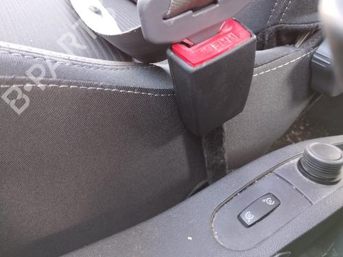 seat-buckle-renault-clio-iii-br01-cr01-2005-2006-2007-2008-2009-2010-2011-2012-2013-2014-33545166 main image