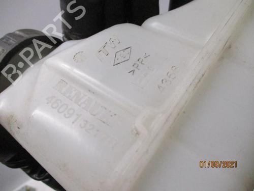 brake-master-cylinder-renault-megane-iv-hatchback-b9amn_-2015-27055626 main image