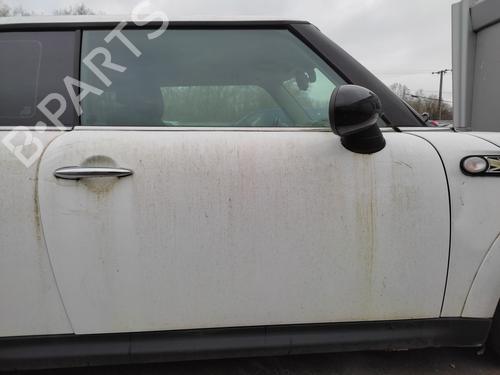 Used Front right door window MINI MINI (R56) One (95 hp) 27076923
