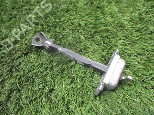 Used Hinge/Door check strap TOYOTA YARIS (_P9_) 1.4 D-4D (NLP90_, NLP90R) (90 hp) 27050289
