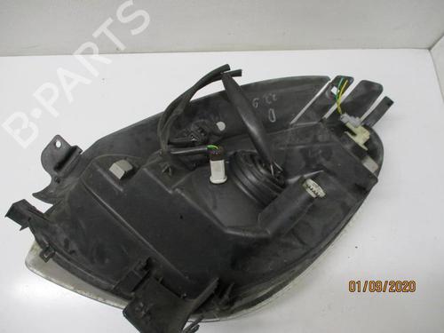 Right headlight CITROËN XSARA PICASSO (N68) 2.0 HDi | BP27056034C29 