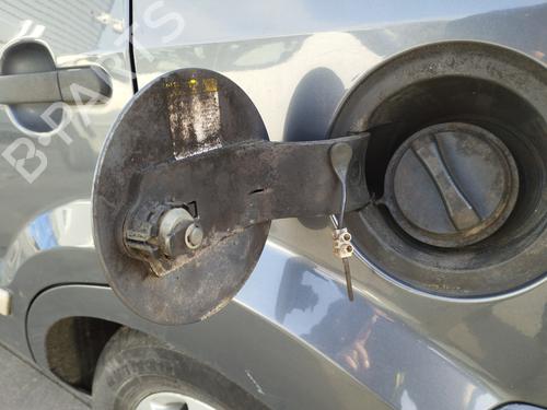 fuel-flap-ford-fusion-ju_-2002-2003-2004-2005-2006-2007-2008-2009-2010-2011-2012-30903787 main image