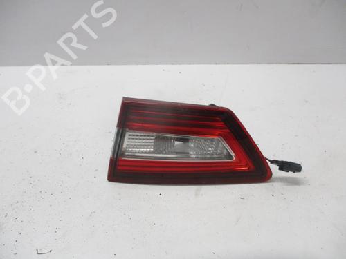 right-tailgate-light-renault-clio-iv-bh_-2012-2013-2014-2015-2016-2017-2018-2019-2020-2021-27085211 main image