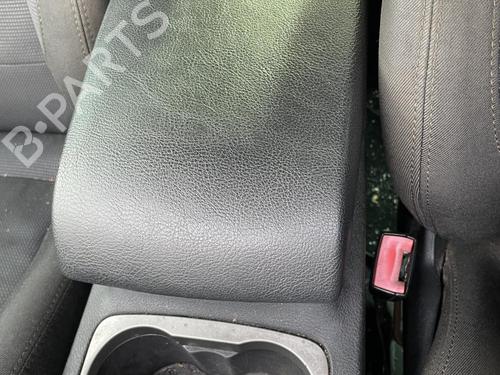 Used Armrest / Center console FORD S-MAX (WA6) 1.8 TDCi (125 hp) 27063033