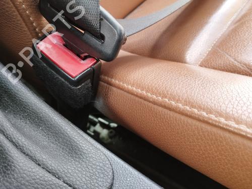 Used Seat buckle BMW 3 Touring (E91) 320 d (177 hp) 29551042