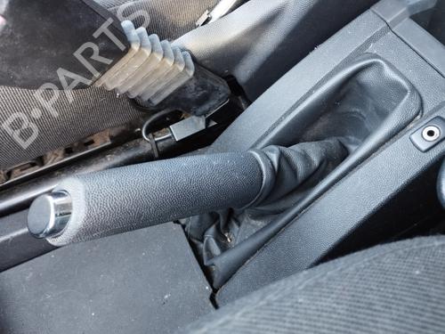 Parkbremsarm/handtak OPEL MERIVA A MPV (X03) 1.6 (E75) (105 hp) 32780644