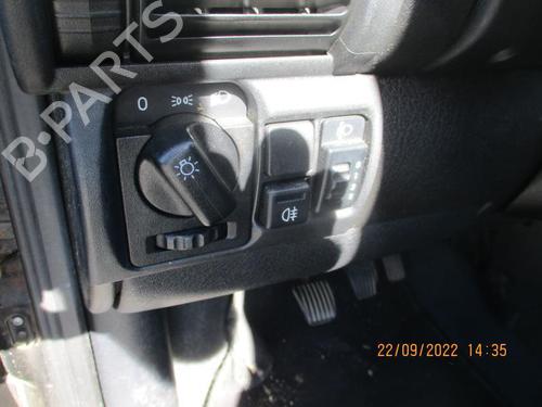 Used Headlight switch Headlight switch OPEL CORSA B (S93) 1.0 i 12V (F08, F68, M68) (54 hp) 27066487 27066487