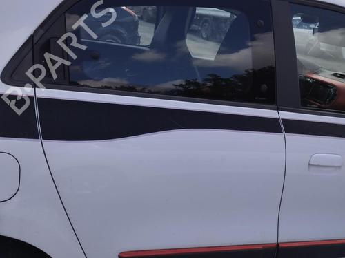 Høyre bak utvendig håndtak RENAULT TWINGO III (BCM_, BCA_) 0.9 TCe 90 (BCM9, BCM2) (90 hp) 27088162