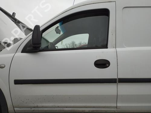 Used Left front door OPEL COMBO Box Body/MPV 1.7 CDTI 16V (101 hp) 31018761