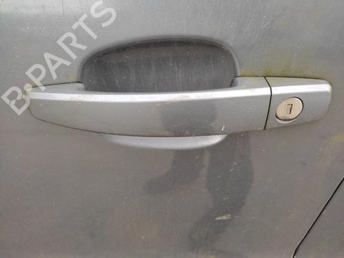 Used Front left exterior door handle OPEL ZAFIRA / ZAFIRA FAMILY B (A05) 1.9 CDTI (M75) (120 hp) 27076718