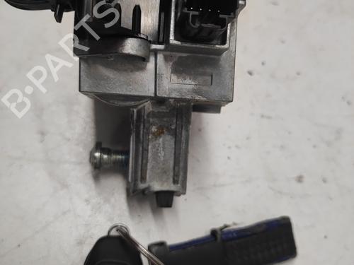 card-reader-ford-fiesta-vii-hj-hf-2017-27081983 main image