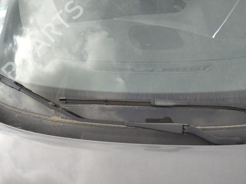 Used Front windshield wiper arm OPEL CORSA E (X15) 1.4 (08, 68) (90 hp) 27046501