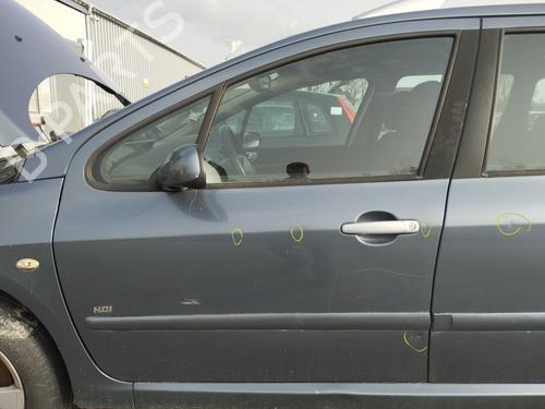 front-left-door-window-peugeot-307-break-3e-2002-2003-2004-2005-2006-2007-2008-2009-33016059 main image