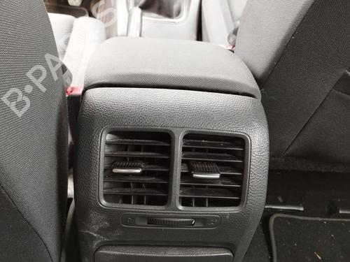 Used Middle console Middle console VW GOLF V (1K1) 1.9 TDI (105 hp) 27041897 27041897