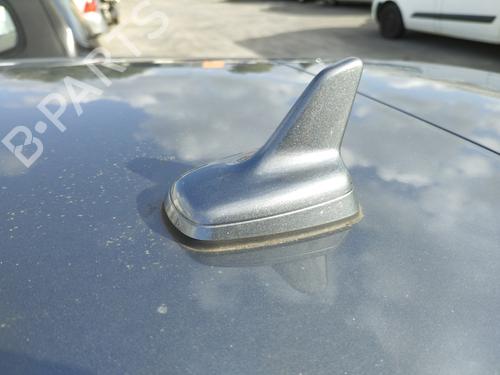 Used Antenna/Base AUDI A3 Sportback (8VA, 8VF) 1.4 TSI (150 hp) 28809758