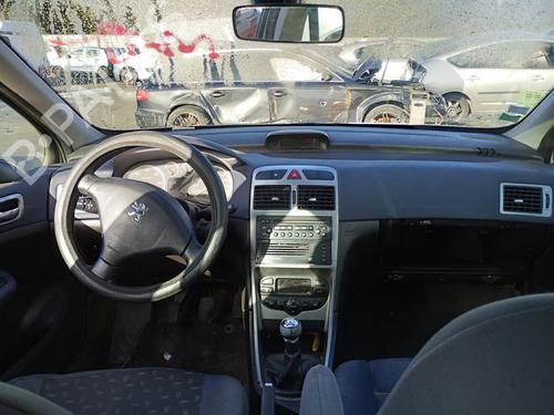 Used Driver airbag PEUGEOT 307 Break (3E) 2.0 HDI 110 (107 hp) 27065539