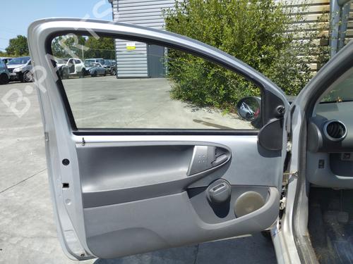 Used Front left window mechanism TOYOTA AYGO (_B1_) 1.0 (KGB10_, KGB10R) (68 hp) 27063827