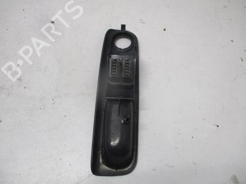 Used Left front window switch Left front window switch RENAULT TWINGO I (C06_) 1.2 (C066, C068) (58 hp) 27075721 27075721
