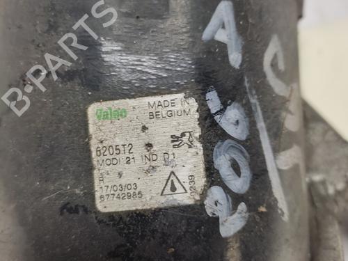 Højre Foran Tågelygte PEUGEOT 206 Hatchback (2A/C) 1.4 HDi eco 70 | BP30752755C31