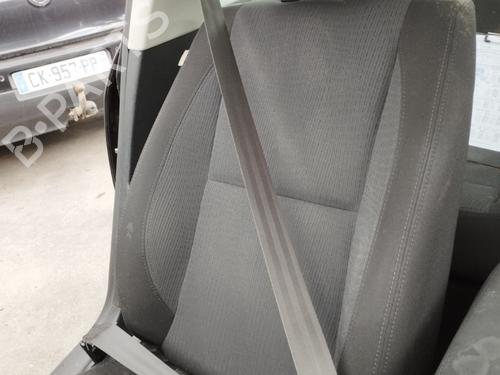 Used Front right seatbelt Front right seatbelt RENAULT LAGUNA III (BT0/1) 1.5 dCi (BT00, BT0A, BT0T, BT1J) (110 hp) 33682347 33682347