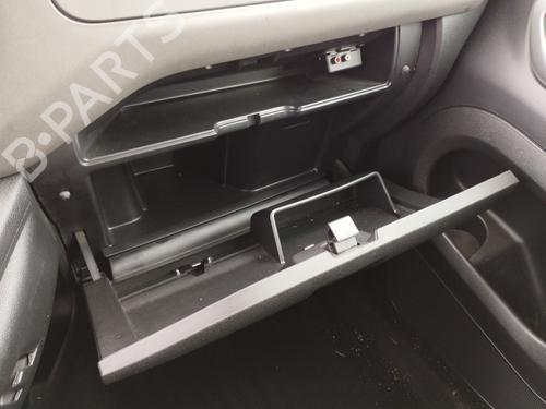 Used Glove box Glove box PEUGEOT PARTNER MPV (5_, G_) [1996-2026] 27043702 27043702