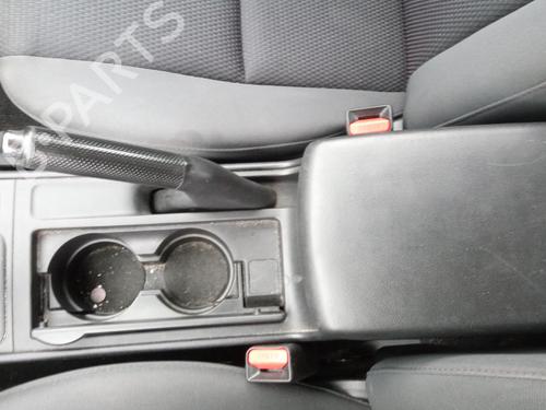 Used Armrest / Center console MAZDA 3 (BK) 1.6 DI Turbo (109 hp) 27058734