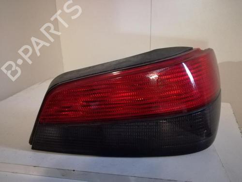 Used Right taillight PEUGEOT 306 Hatchback (7A, 7C, N3, N5) 1.6 (89 hp) 27080839
