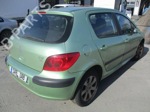 Left mirror PEUGEOT 307 (3A/C) 2.0 HDi 110 | BP27085891C26 