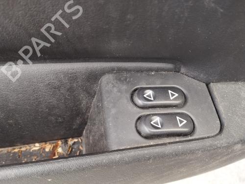Used Left front window switch PEUGEOT 306 Hatchback (7A, 7C, N3, N5) 1.9 D (68 hp) 29598560