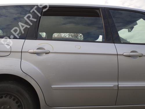 Used Rear right door window Rear right door window 33037937 33037937