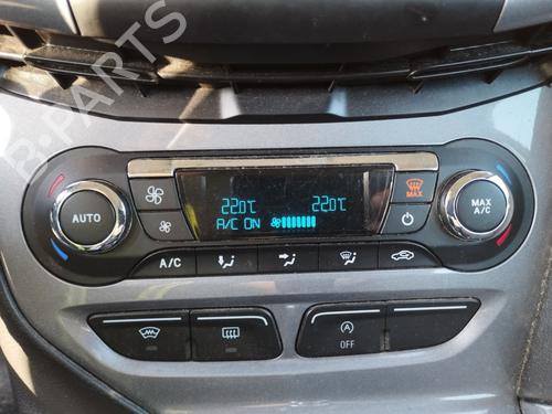 Used Heater blower motor Heater blower motor FORD FOCUS III Turnier 1.0 EcoBoost (125 hp) 33544932 33544932