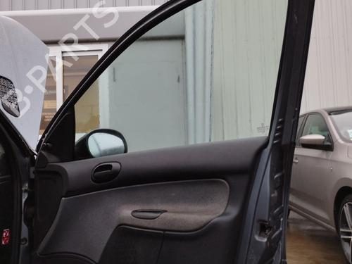Right front door PEUGEOT 206 Hatchback (2A/C) 1.4 i | BP30752944C3