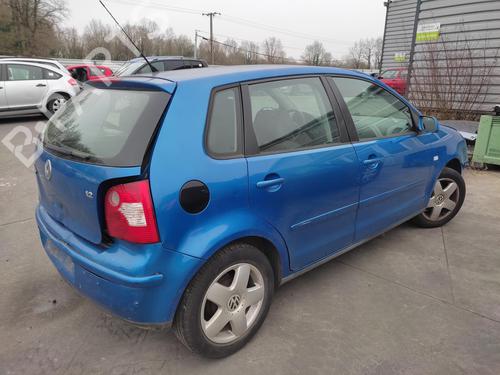 Used Rear axle VW POLO (9N_, 9A_) 1.2 12V (64 hp) 27086607