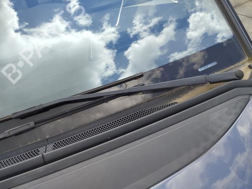 Used Front windshield wiper arm CITROËN C4 Grand Picasso I (UA_) 1.6 HDi 110 (112 hp) 27040791