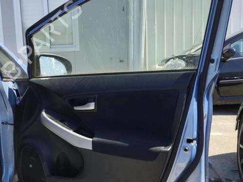 Used Front right lock TOYOTA PRIUS (_W3_) 1.8 Plug-in Hybrid (ZVW30, ZVW35) (136 hp) 27342589