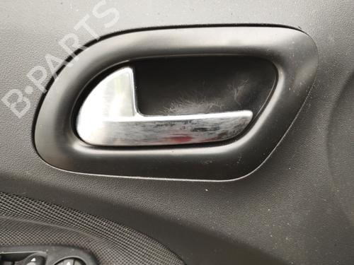 Venstre foran invendig håndtak CITROËN C3 Picasso (SH_) 1.2 THP 110 (SHHNZ6) (110 hp) 30774117