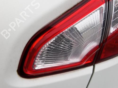 Used Right tailgate light NISSAN QASHQAI / QASHQAI +2 I (J10, NJ10, JJ10E) 1.5 dCi (110 hp) 27082013