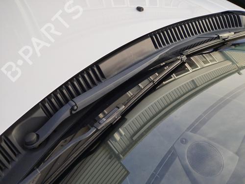 Used Front windshield wiper arm CITROËN DS3 (SA_) 1.6 THP 155 (156 hp) 31578996