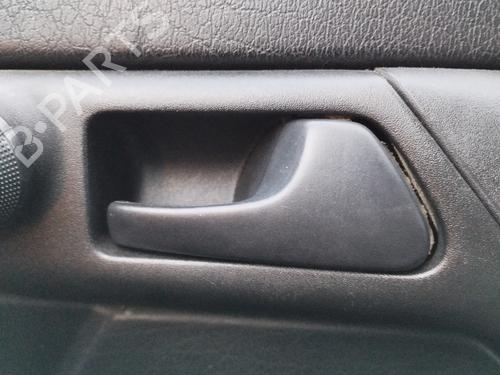 Used Front right interior door handle VW GOLF III (1H1) 1.9 TDI (90 hp) 30149647