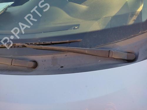 Used Front windshield wiper arm TOYOTA VERSO (_R2_) 2.0 D-4D (AUR20_, AUR20R) (126 hp) 27058016