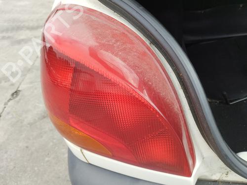 Used Left taillight Left taillight 27656058 27656058